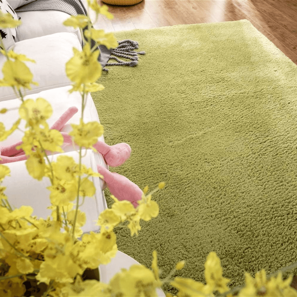 Ultra-Soft Silk Wool Living Room Carpet (Green)